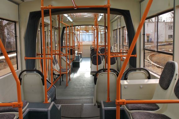 Сбербанк "помог" Нижнему Новгороду выкупить трехсекционный трамвай 3