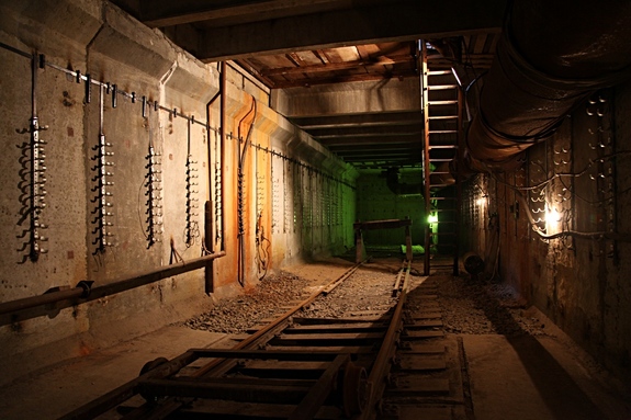 5-7 минут потребуется на дорогу с Мещеры до станции метро "Горьковская" - Шанцев 2 5-7 минут потребуется на дорогу с Мещеры до станции метро "Горьковская" - Шанцев 2