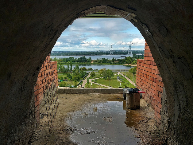 В центре Нижнего Новгорода демонтируют старинную канализацию при строительстве метро