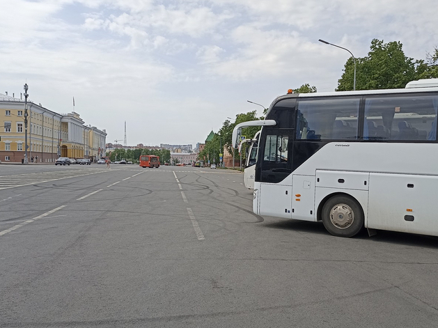 Турагентства уже оценили. В центре Нижнего Новгорода расширили парковку для туравтобусов