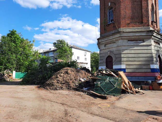 В Арзамасе начали благоустраивать площадь у водонапорной башни за 117 млн руб.
