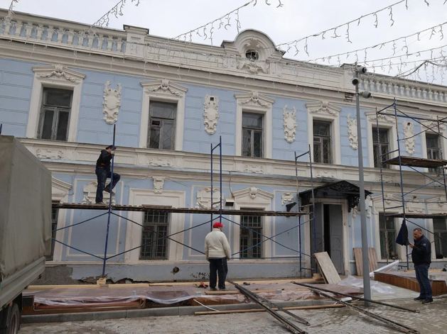 В Нижнем Новгороде направили несколько миллионов на ремонт «Конюшенного корпуса»
