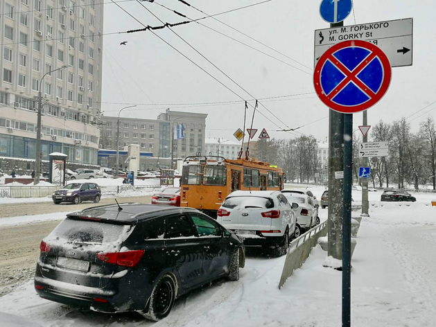 На центральной улице Нижнего Новгорода запретят парковку
