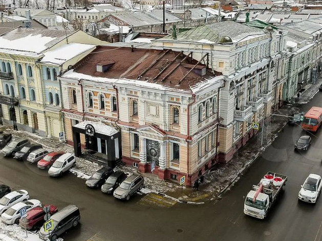 Появился новый собственник. В Нижнем Новгороде закроют ночной клуб в историческом здании
