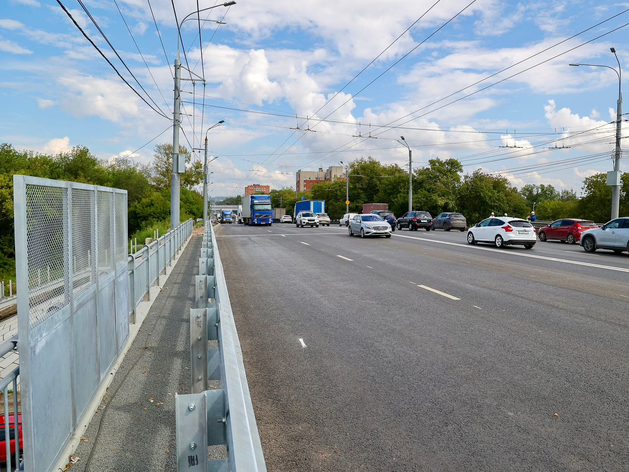 На три месяца раньше. В Нижнем Новгороде открыли путепровод на Московском шоссе
