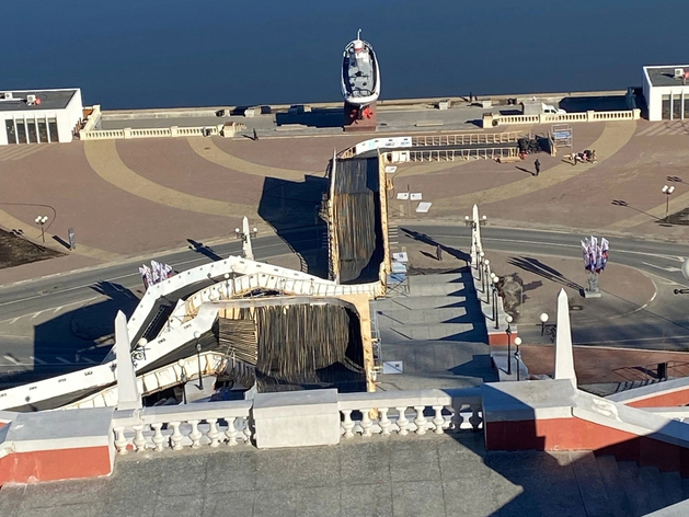 Айс-кросс на Чкаловской лестнице в Нижнем Новгороде перенесли из-за погоды
