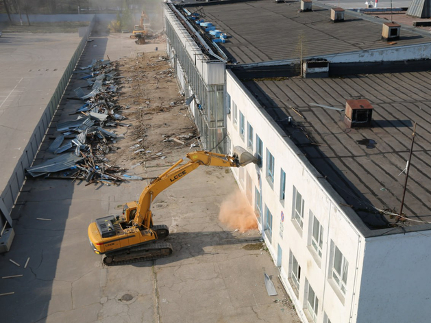В нижегородском аэропорту сносят старый терминал

