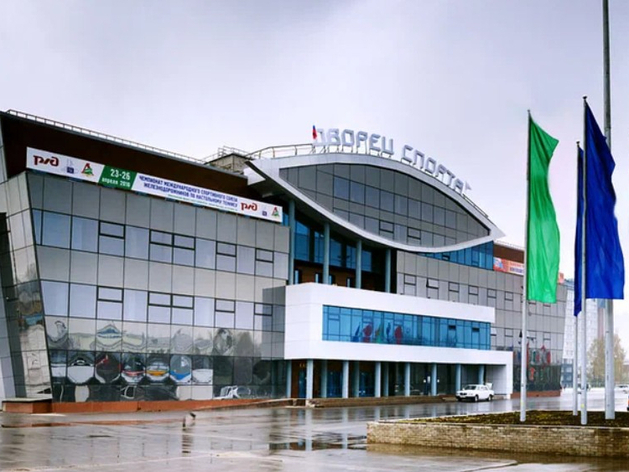 В Нижнем Новгороде отремонтируют Дворец спорта почти за 15 млн руб.
В Нижнем Новгороде отремонтируют Дворец спорта почти за 15 млн руб.