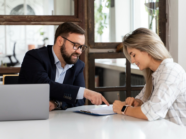 26% нижегородских компаний повысят зарплаты работникам летом 2025 г.
