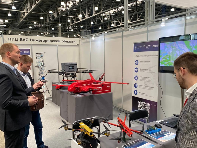 Нижегородские производители представили беспилотники на международной выставке 
