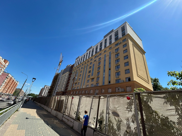 Дольщикам недостроя в центре Нижнего Новгорода выдадут ключи от квартир осенью
