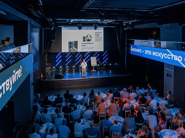 «Важно — не бояться и действовать», — Александр Шаронов. НБД-Банк отметил 33-летие