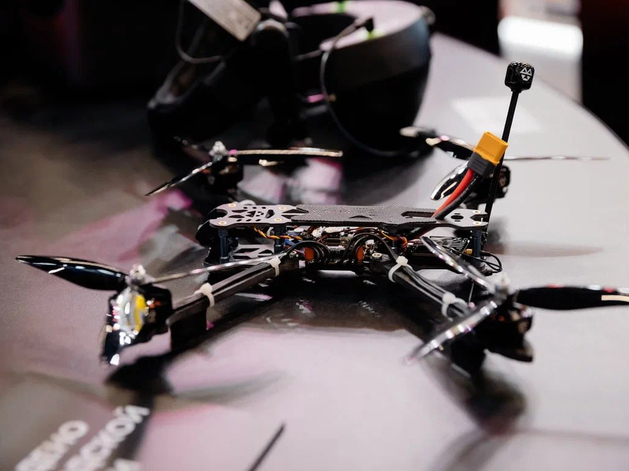 Обломки рухнули на придомовую территорию. Нижегородскую область атаковали сразу 13 БПЛА
