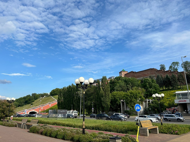 В центре Нижнего Новгорода ограничили движение и парковку
