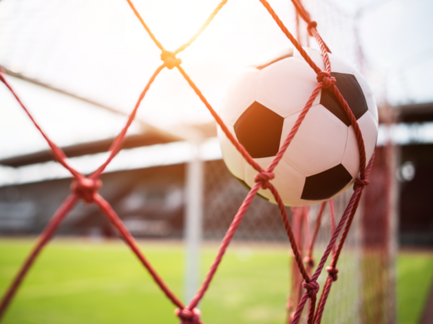 Строительство футбольного поля с подогревом в Нижнем Новгороде подорожало на 48 млн руб.