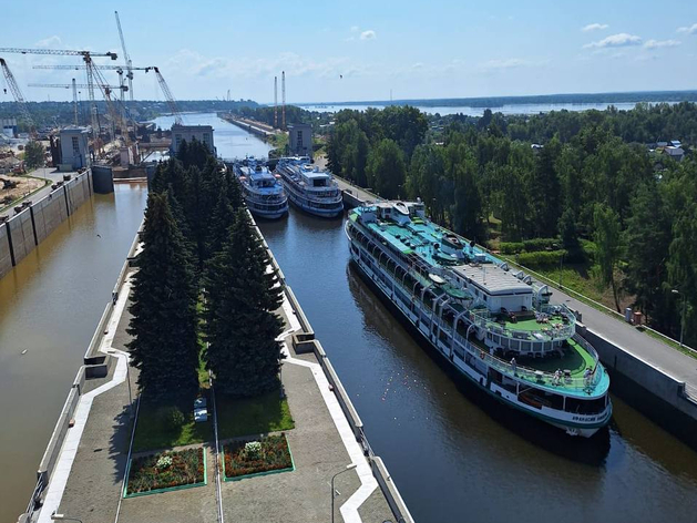 Через Городецкий гидроузел прошло более 30 судов после завершения ремонта
