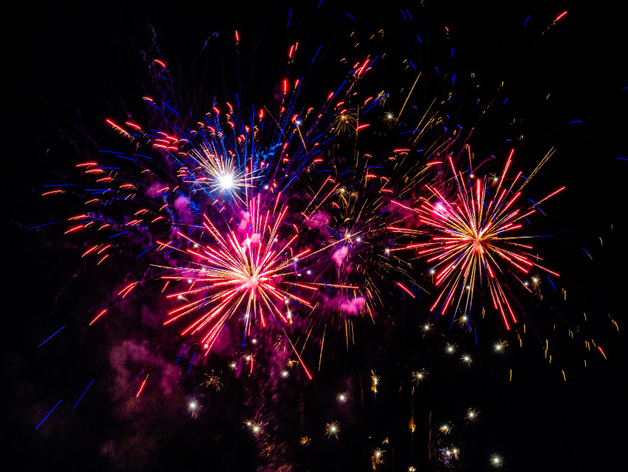 Нижегородцев снова оставят без салюта на День города
