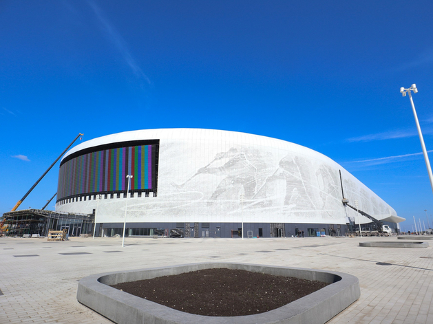 Суд не стал наказывать генподрядчика нижегородской ледовой арены за просрочку с проектом