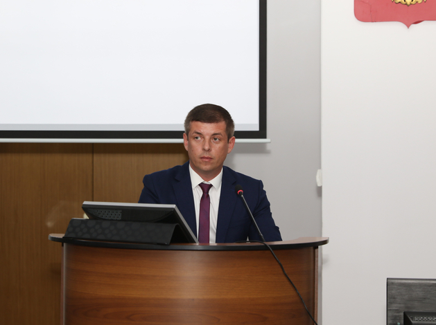 Сменился председатель контрольно-счетной палаты Нижнего Новгорода
Сменился председатель контрольно-счетной палаты Нижнего Новгорода