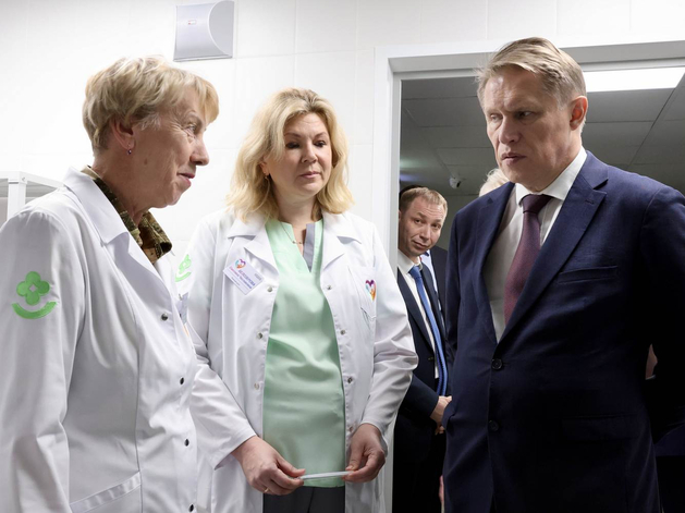 Главе минздрава РФ представили проект «Квартал здоровья» в Нижнем Новгороде
Главе минздрава РФ представили проект «Квартал здоровья» в Нижнем Новгороде