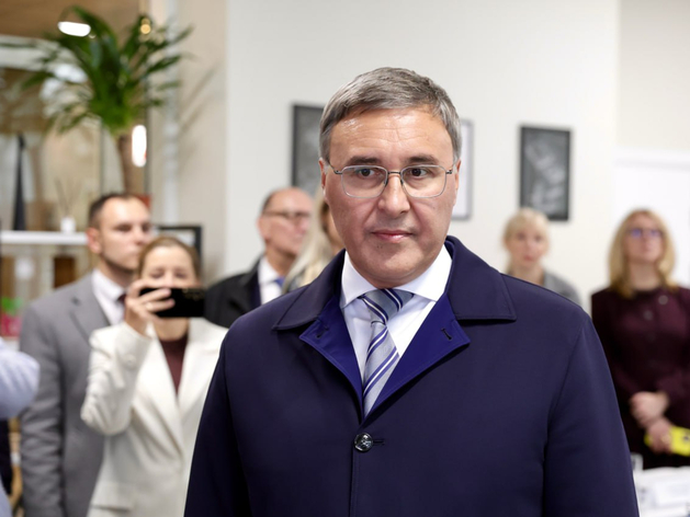 Глава минобрнауки России посетил нижегородский IT-кампус
Глава минобрнауки России посетил нижегородский IT-кампус