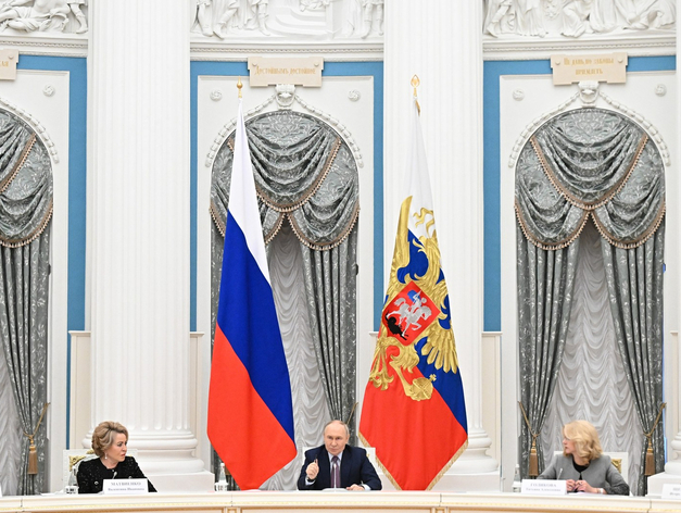 Путин оценил нижегородские меры поддержки семей
Путин оценил нижегородские меры поддержки семей