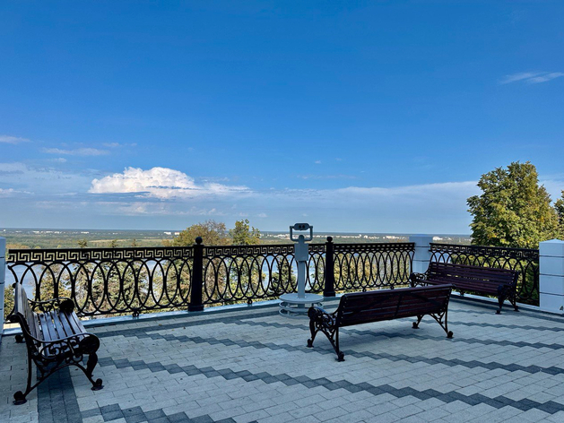 Нижегородская мэрия снова изменила дизайн-код Верхневолжской набережной