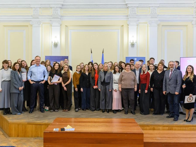 НБД-Банк выступил партнером медиафестиваля «Профессия» НБД-Банк выступил партнером медиафестиваля «Профессия»