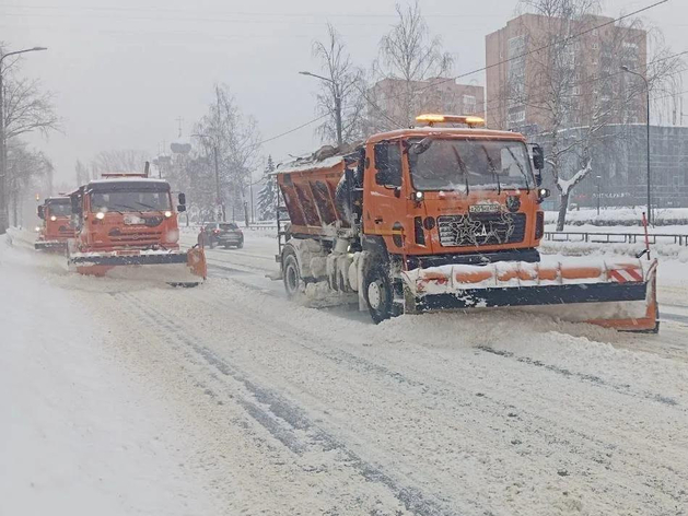На ликвидацию снежных заносов в Нижнем Новгороде выделили 40 млн руб. из резервного фонда На ликвидацию снежных заносов в Нижнем Новгороде выделили 40 млн руб. из резервного фонда
