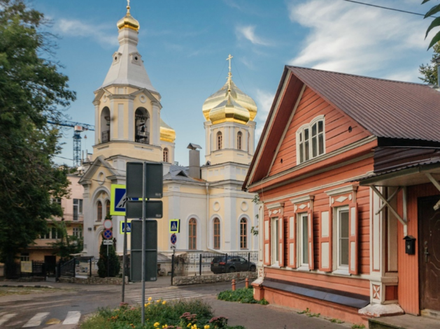 Нижегородский квартал церкви Трех Святителей признали ОКН Нижегородский квартал церкви Трех Святителей признали ОКН
