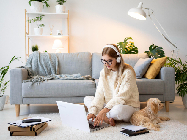 Зарплата нижегородцев, работающих на удаленке, выросла за пять лет на 65% Зарплата нижегородцев, работающих на удаленке, выросла за пять лет на 65%