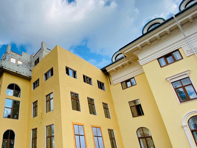 Работы велись с 2007 г. В нижегородском кремле достроили Дом правительства