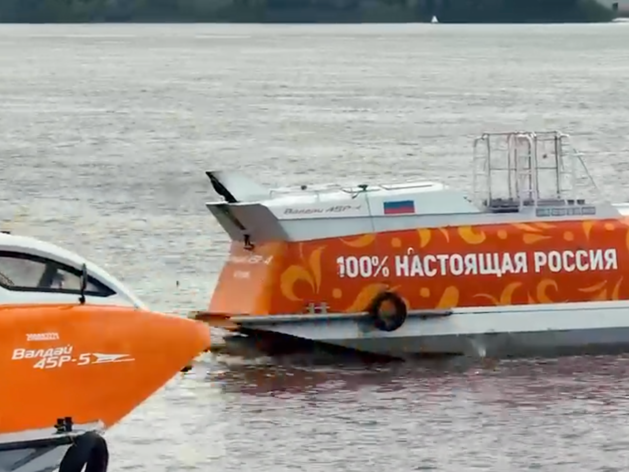 Нижегородские суда «Валдай» и «Метеор» получили бренд‑дизайн Нижегородские суда «Валдай» и «Метеор» получили бренд‑дизайн