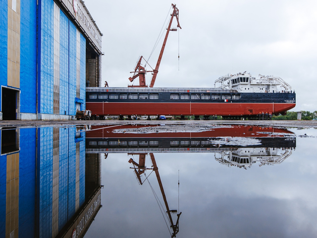 Нижегородский завод спустил на воду новый сухогруз
Нижегородский завод спустил на воду новый сухогруз